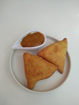 Samosas at Naan in Mexico City