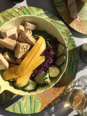 Poke bowl with tofu   at Figo de Pita in Olhao