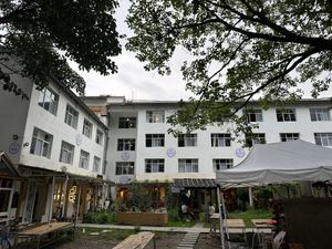 Community  at Veggie Ark 素方舟 - Sù Fāng Zhōu in Dali