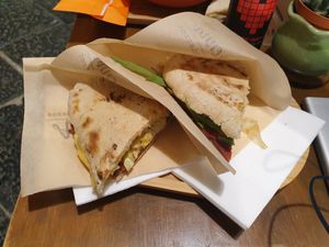 Tator at A'Marenna in Sorrento