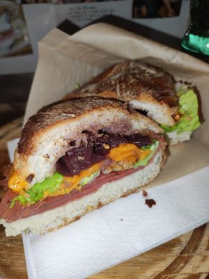 Tator at A'Marenna in Sorrento