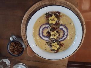 Smoothie bowl at Cafe Coco Hut in Chiang Mai
