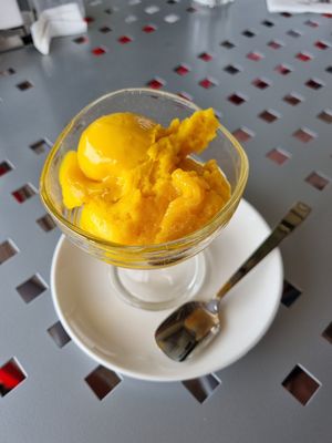 Creamy vegan mango ice cream at VIKI BURGER in Koper