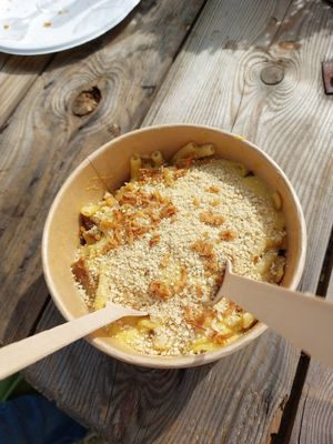 Mac'n'cheese ❤️ at The Vegan Butcher's Choice in Brussels