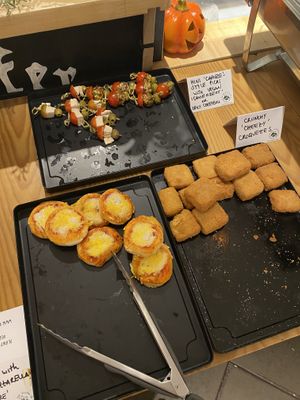 Popup buffet at Lucifer Lives: starters/fingerfood  at The Vegan Butcher's Choice in Brussels
