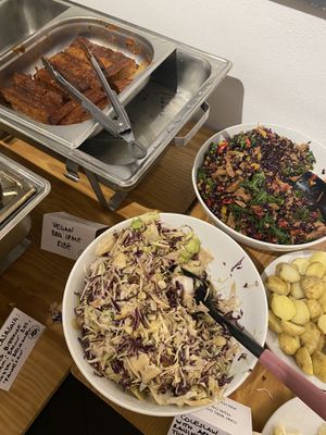 Popup buffet at Lucifer Lives: ribs, salad  at The Vegan Butcher's Choice in Brussels