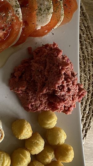 Américain préparé  at The Vegan Butcher's Choice in Brussels