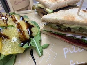 Vegan Sandwich with lots of veggies at Cuore Fresco in Catania
