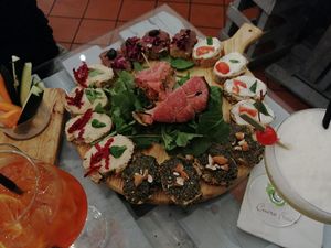 Vegan Aperitivo at Cuore Fresco in Catania