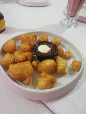 Alitas de coliflor at Rincón Veggie in Mexico City