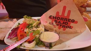 Exquisita hamburguesa vegana con pan sin gluten LA GRETA at Goiko Grill in Alcobendas