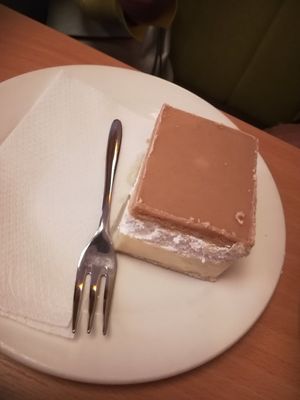 Mille feuille at Napfényes Restaurant & Confectionery in Budapest