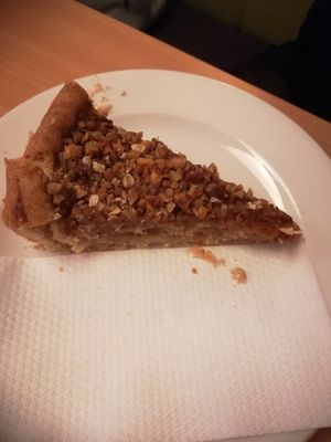 Apple pie at Napfényes Restaurant & Confectionery in Budapest