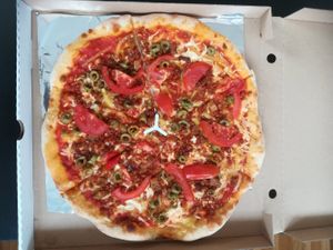 Napoletana at Napfényes Restaurant & Confectionery in Budapest