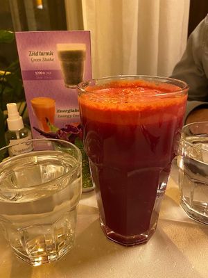 Vitamin juice 🥤 at Napfényes Restaurant & Confectionery in Budapest
