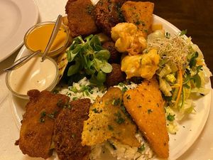 Napfenyes Lavish platter for 2 🍛🥗 at Napfényes Restaurant & Confectionery in Budapest