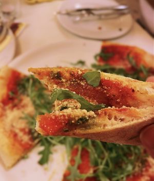 Pesto pizza  at Napfényes Restaurant & Confectionery in Budapest