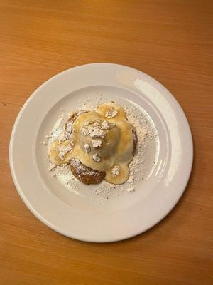  at Napfényes Restaurant & Confectionery in Budapest