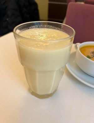 mango smoothie at Napfényes Restaurant & Confectionery in Budapest