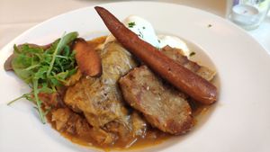 Stuffed cabbage at Napfényes Restaurant & Confectionery in Budapest