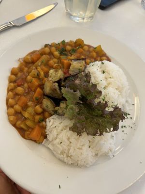 Chickpea curry with rice  at Napfényes Restaurant & Confectionery in Budapest