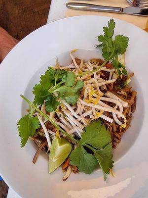 Pad Thai - Asian rice noodles at Napfényes Restaurant & Confectionery in Budapest