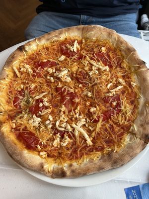 Margarita Pizza  at Napfényes Restaurant & Confectionery in Budapest