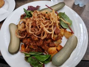 Szejtánbrassói at Napfényes Restaurant & Confectionery in Budapest