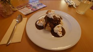  at Napfényes Restaurant & Confectionery in Budapest