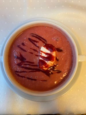 Raspberry cream soup with mint at Napfényes Restaurant & Confectionery in Budapest