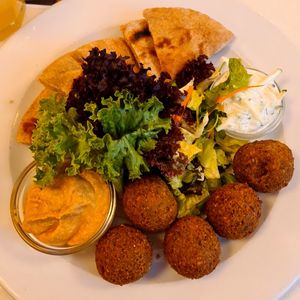 Falafel with bread at Napfényes Restaurant & Confectionery in Budapest