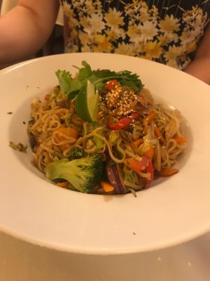 Fried Asian rice noodles at Napfényes Restaurant & Confectionery in Budapest