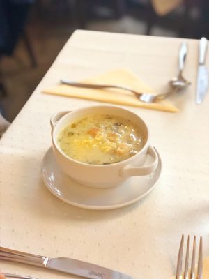 Seasonal onion soup at Napfényes Restaurant & Confectionery in Budapest