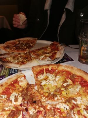 Amazing pizza at Napfényes Restaurant & Confectionery in Budapest