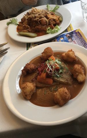Both seitan at Napfényes Restaurant & Confectionery in Budapest