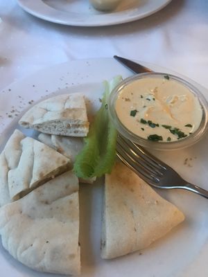 Pita and creamed humus at Napfényes Restaurant & Confectionery in Budapest
