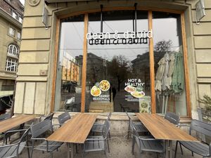 front  at Dean & David - Hirschengraben in Bern
