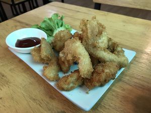 Fried mushrooms at Zhu Lin Xuan House in Siem Reap