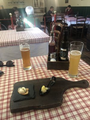 Amuse bouche at Štorja Pod Stopnicami in Postojna