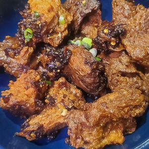 Seitan Chili Wings at Queen & Rook Game Cafe in Philadelphia