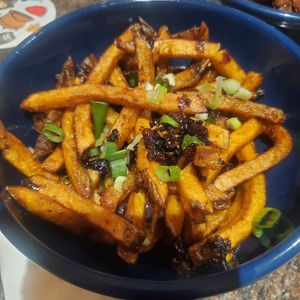 Chili Cripy Fries at Queen & Rook Game Cafe in Philadelphia