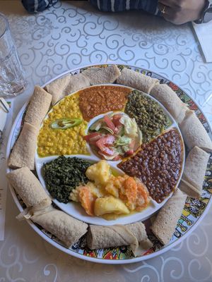 vegetarian platter ( complete vegan) at Lucy in Nuremberg