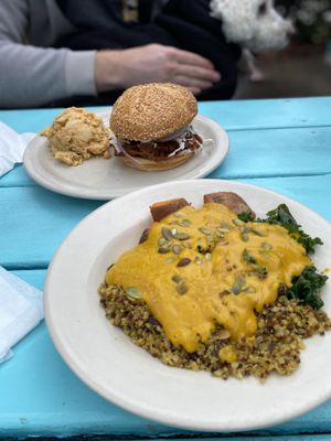 Curry, quinoa bowl and BBQ seitan  #Veganuary at Counter Culture in Austin