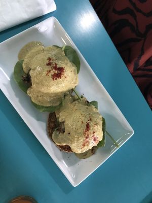 Eggs benny   at Counter Culture in Austin