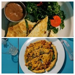 Daily specials: spicy mac and cheese pizza and samosa quesadilla with chutney at Counter Culture in Austin