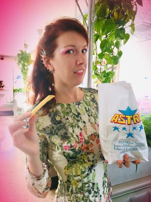 Their vegan chicken is good👍🏻 at Astroburger in Hollywood