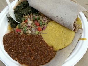 combo plate at Ras Dashen in Chicago