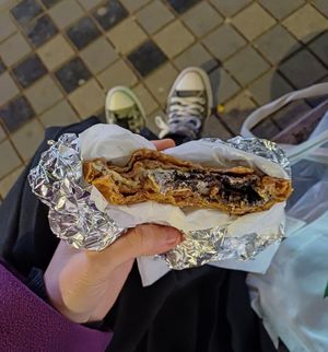 Got a sweet vegan crepe with Bueno Sissini and oreos. It was super tasty.  Crepe costed 3€ and the oreos 1€ extra but it was worth it. at Navarino Creperie in Thessaloniki