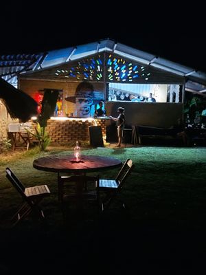 Cute place - candle light, music, soft breeze, friendly staff at Pininga in Atins