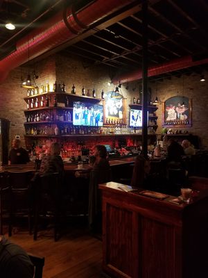 Bar at Smokin' Al's in Massapequa Park